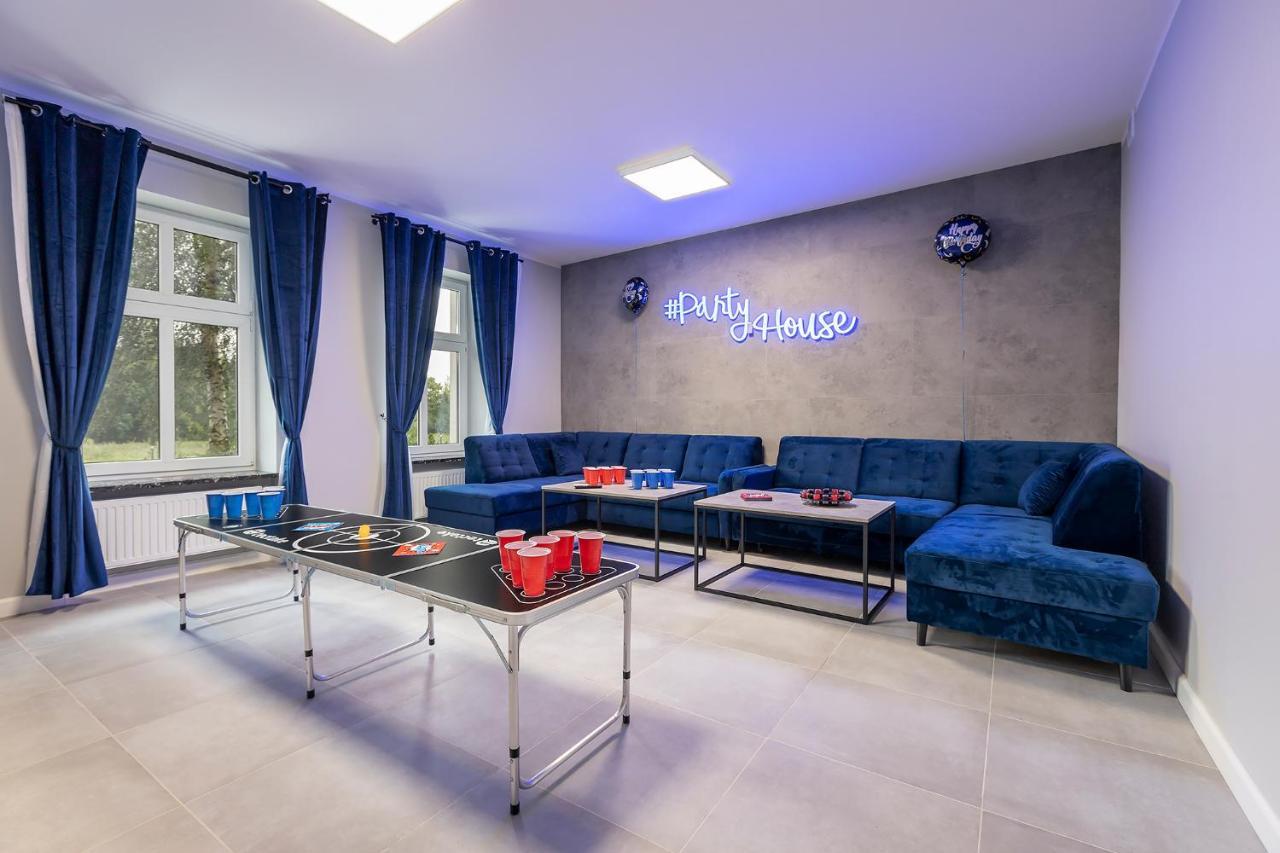 #partyhouse Wilda Apartmán